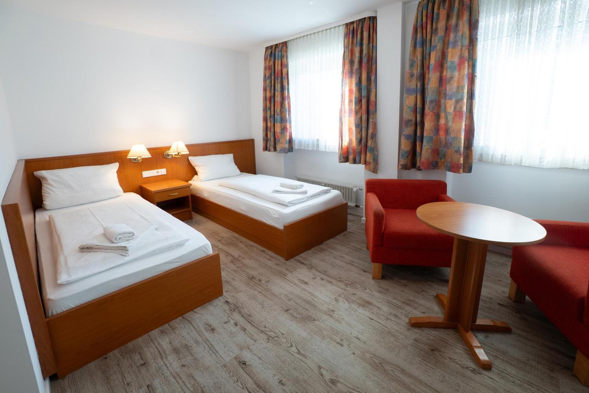 Hotel Zur Post Herne Exterior photo